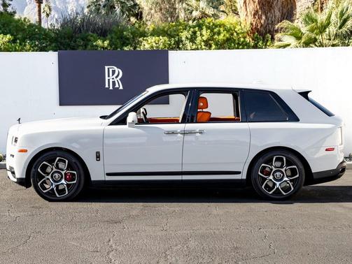 2023 Rolls-Royce Cullinan Black Badge