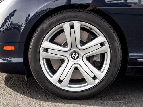 2012 Bentley Continental GT Base