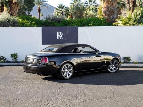 2018 Rolls-Royce Dawn 