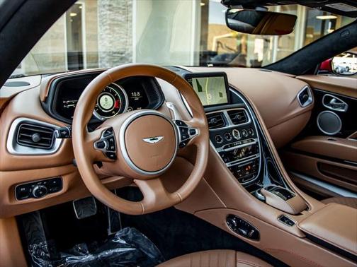 2020 Aston Martin DB11 V8