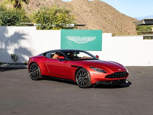 2020 Aston Martin DB11 V8