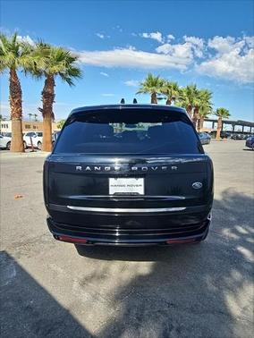 2023 Land Rover Range Rover P530 SE