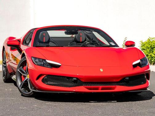 Rosso 2024 Ferrari 296 GTS