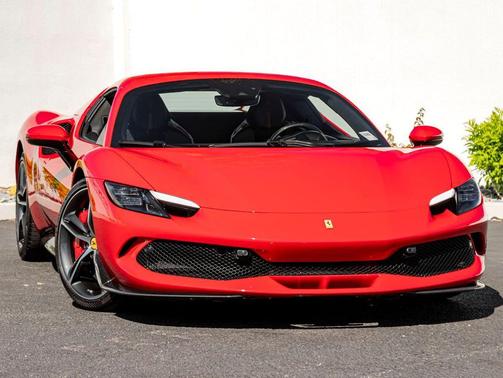 Rosso 2024 Ferrari 296 GTS