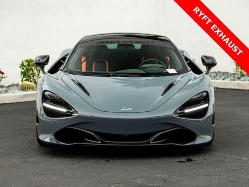 2023 McLaren 720S Performance