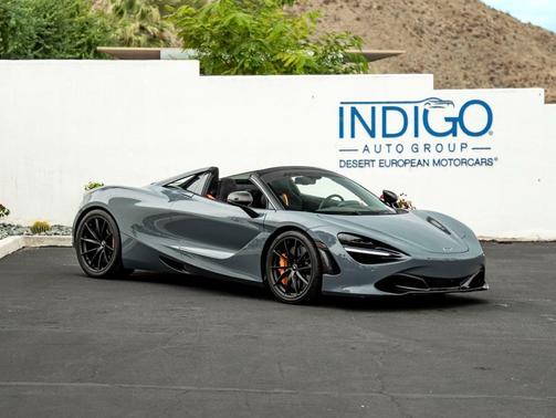2023 McLaren 720S Base
