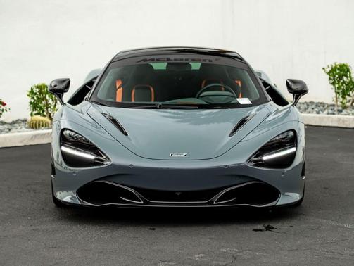 2023 McLaren 720S Base