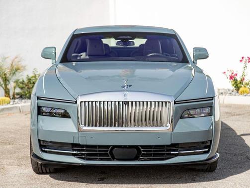 2024 Rolls-Royce Spectre
