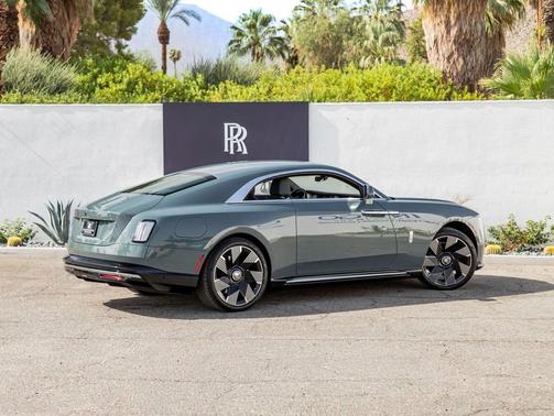 2024 Rolls-Royce Spectre