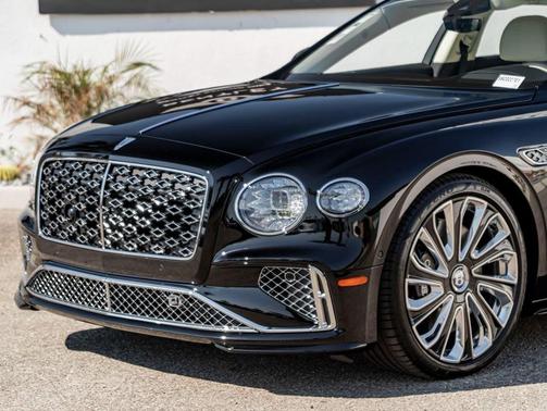 2025 Bentley Flying Spur Speed