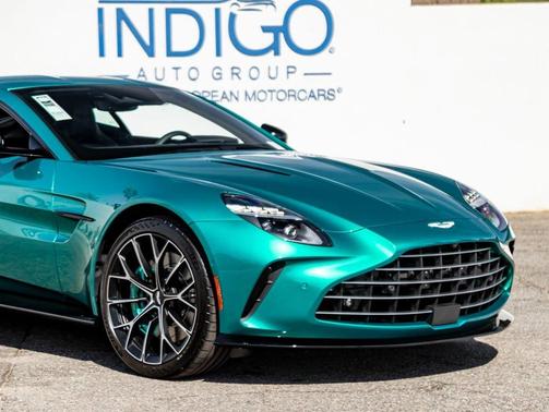 2026 Aston Martin Vantage Base