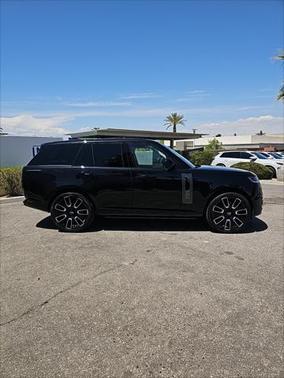 2024 Land Rover Range Rover P615 SV