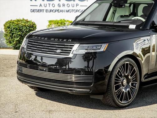 2024 Land Rover Range Rover P615 SV