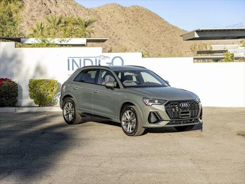 2025 Audi Q3 Premium 45 TFSI S line quattro Tiptronic