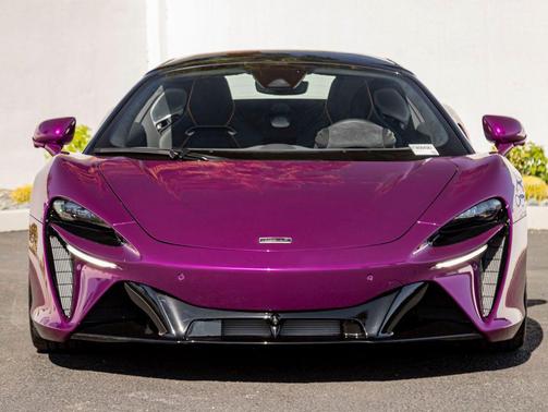 Shibuya Spirit 2026 McLaren Artura Spider