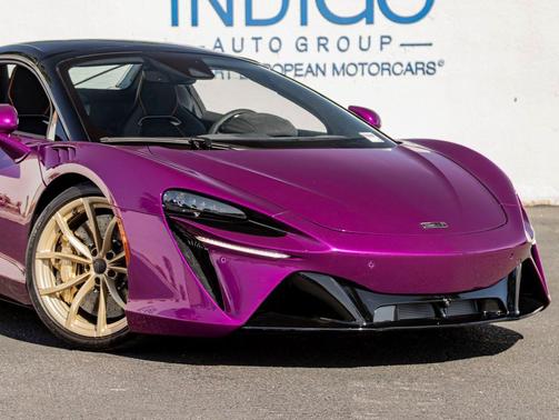 Shibuya Spirit 2026 McLaren Artura Spider