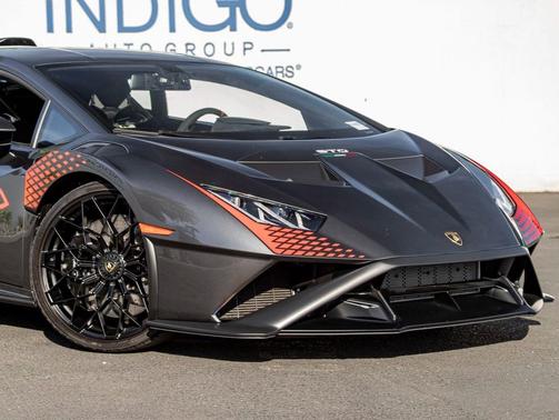 2022 Lamborghini Huracan STO Coupe