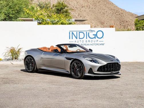 2025 Aston Martin DB12 Volante