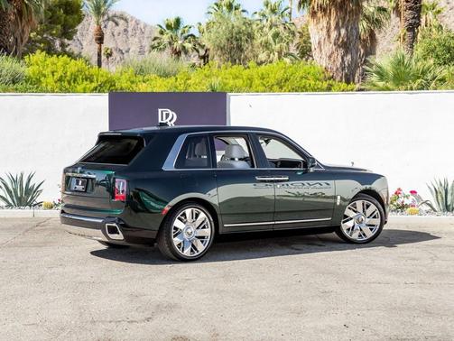 2025 Rolls-Royce Cullinan 