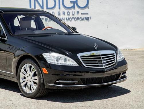 2011 Mercedes-Benz S-Class S 550
