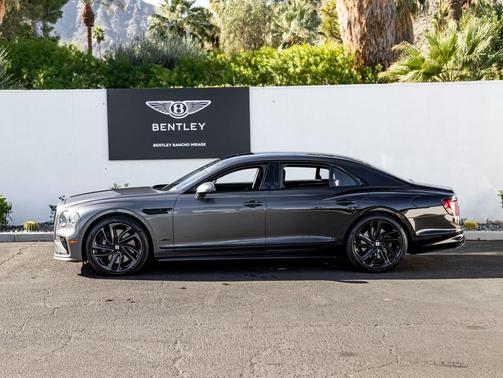 2025 Bentley Flying Spur Speed