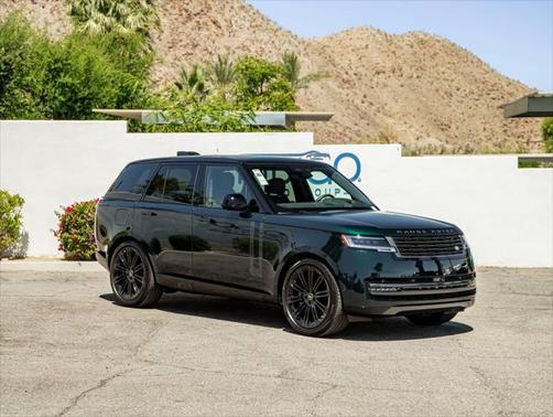 2025 Land Rover Range Rover P530 SE