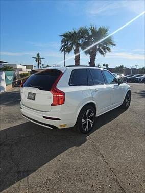 2022 Volvo XC90 Recharge Plug-In Hybrid T8 R-Design 7 Passenger