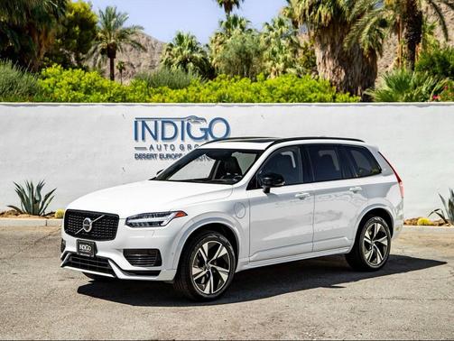 2022 Volvo XC90 Recharge Plug-In Hybrid T8 R-Design 7 Passenger