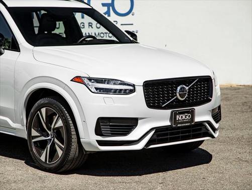 2022 Volvo XC90 Recharge Plug-In Hybrid T8 R-Design 7 Passenger