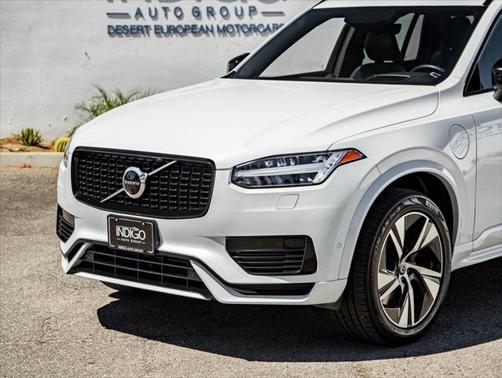 2022 Volvo XC90 Recharge Plug-In Hybrid T8 R-Design 7 Passenger