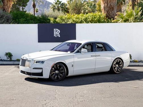 2023 Rolls-Royce Ghost 
