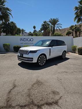 2024 Land Rover Range Rover P615 SV