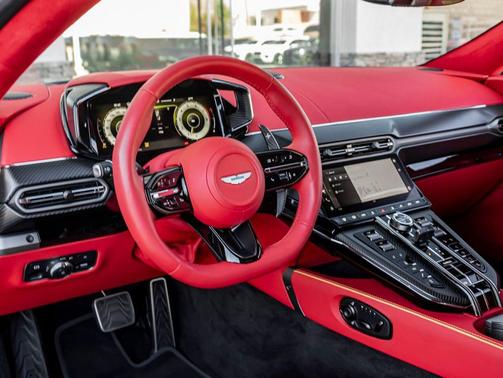 Magnetic Silver 2026 Aston Martin Vantage Base