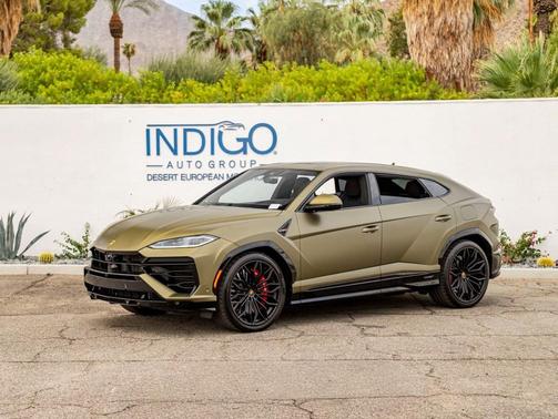 2025 Lamborghini Urus SE