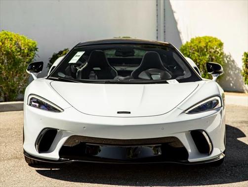 2025 McLaren GTS Performance