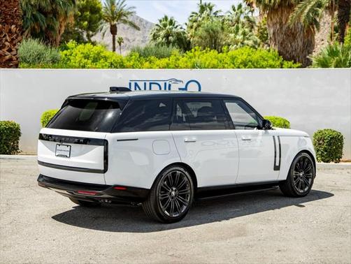 2025 Land Rover Range Rover Autobiography