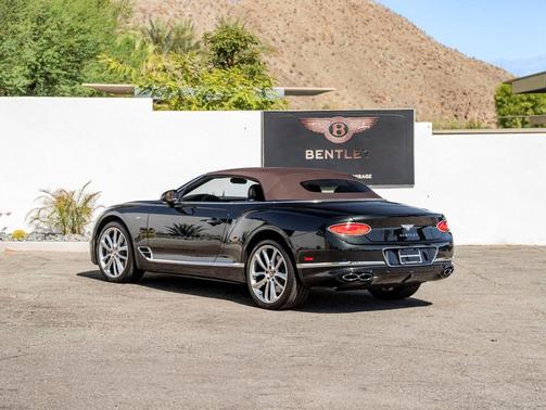 2020 Bentley Continental GT V8