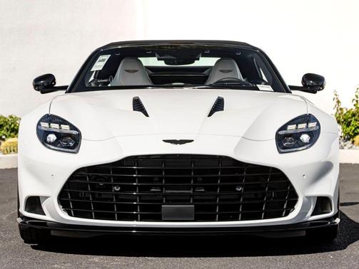Zenith White 2026 Aston Martin Vanquish Volante