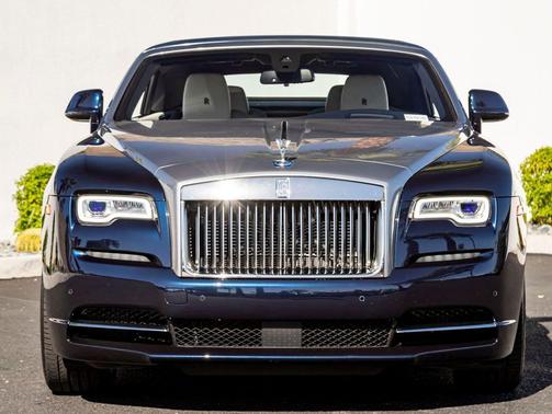 Midnight Sapphire 2016 Rolls-Royce Dawn
