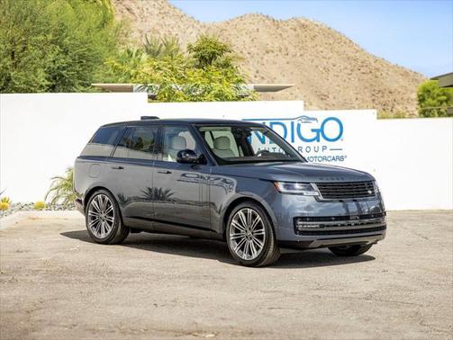 2025 Land Rover Range Rover P400 SE