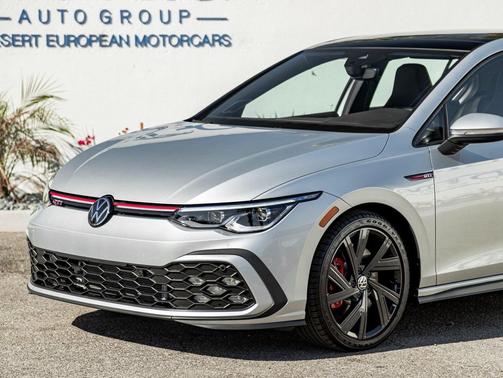 2023 Volkswagen Golf GTI 2.0T SE DSG