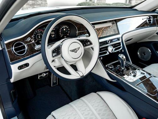 2026 Bentley Flying Spur Mulliner
