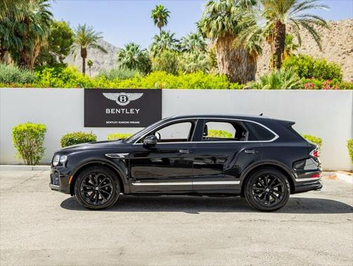2022 Bentley Bentayga V8