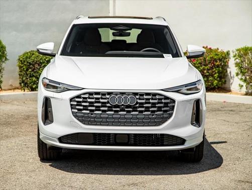 2025 Audi Q5 Premium Plus