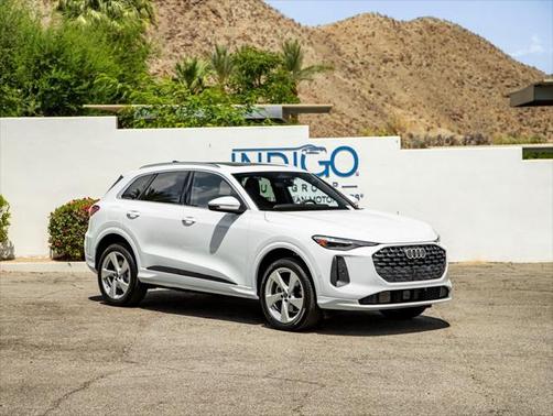 2025 Audi Q5 Premium Plus