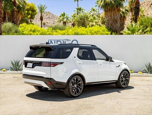2025 Land Rover Discovery P360 Dynamic SE