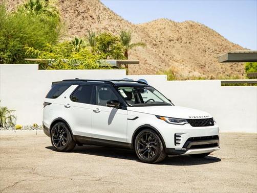 2025 Land Rover Discovery P360 Dynamic SE