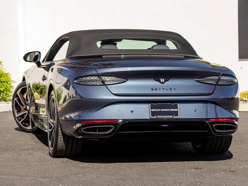 Meteor 2026 Bentley Continental GT Base