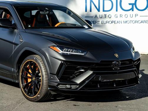 2024 Lamborghini Urus S