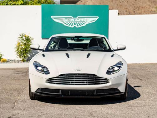 2018 Aston Martin DB11 V12